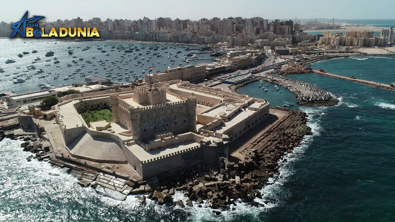 Alexandria: Mutiara Abadi di Pesisir Mediterania