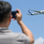 Airbus Uji Coba Pesawat Mampu Terbang 22 Jam Tanpa Henti
